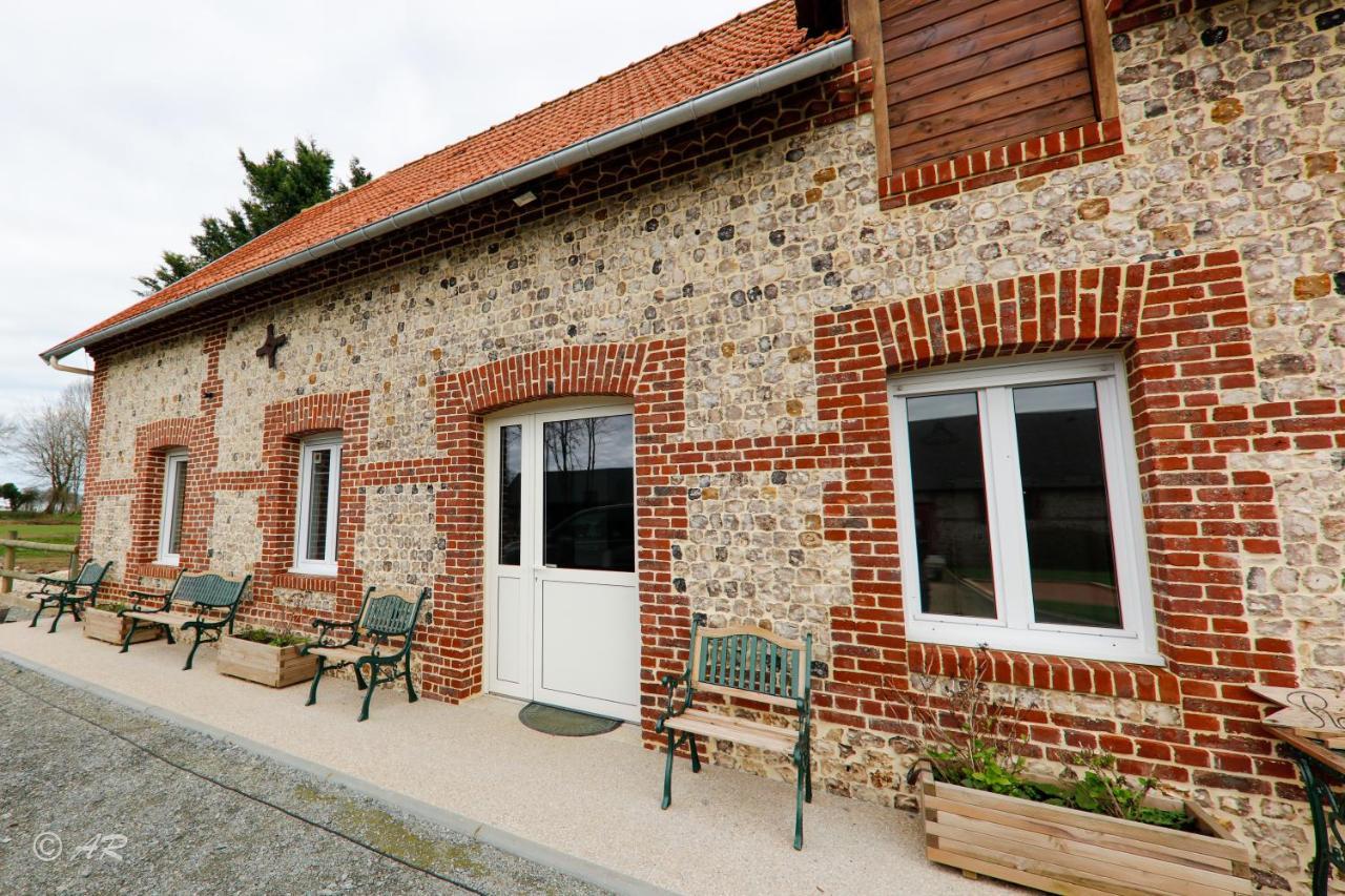 La Grange Aux Hortensias Thiergeville Exterior photo